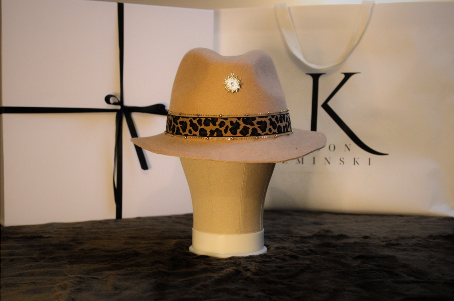 Chapeau Fedora camel